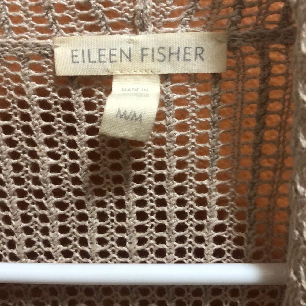 Eileen Fisher 100% organic Linen shrug that goes with everything!